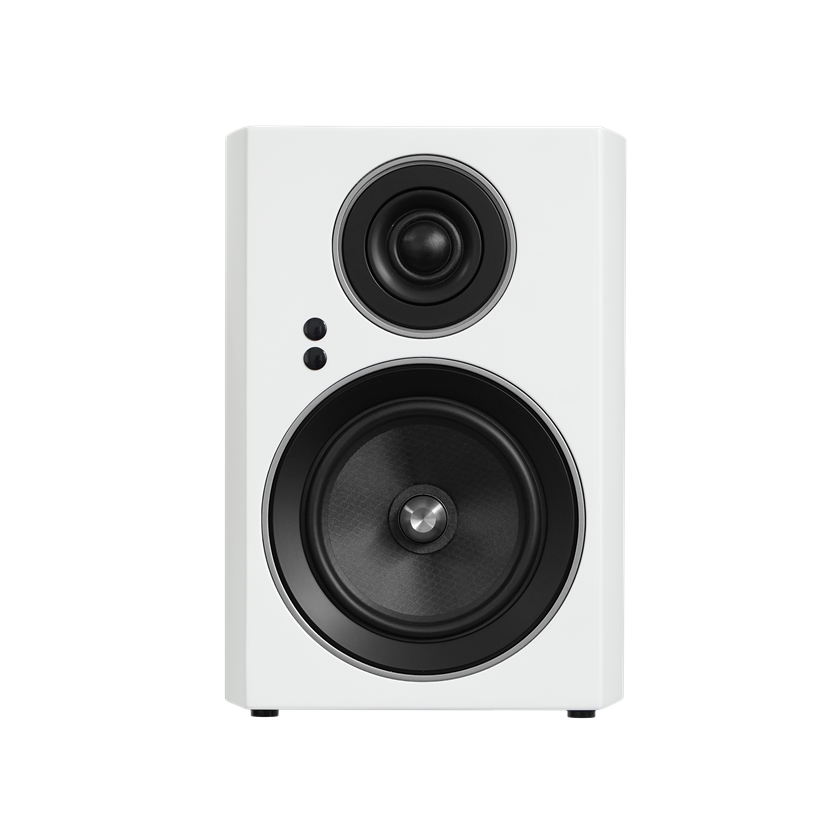 Jamo C707PA MKII Active Bookshelf Speaker in white in front view  